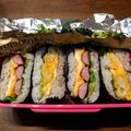 ばたみそーぱん☆'s cooksnap of when they made ハムエッグとウインナーチーズのおにぎらず.