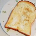 るさか's cooksnap of when they made チーズ好きのためのクリームチーズトースト.