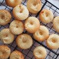 macaron❥'s cooksnap of when they made クリームチーズの♪絞り出しクッキー.