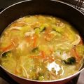yuutan0119's cooksnap of when they made コストコロティサリーチキンでスープ.