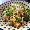 YUKIKI☆'s cooksnap of when they made ピーマン玉子丼☆スパイシー鰹醤油味.