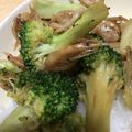 マリアマリママ's cooksnap of when they made 桜えびとブロッコリーの炒め物★.