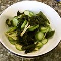 White_Bear's cooksnap of when they made きゅうりとわかめの酢の物（腎臓病食）.