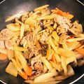 チシャ♪♪'s cooksnap of when they made ご飯にピッタリ✨豚肉と大根のカレー炒め✨.