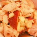 ゆっきぃ1016's cooksnap of when they made お正月にも◎サツマイモと蓮根の煮物.