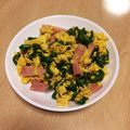 take♪aki♪'s cooksnap of when they made 卵、ベーコンとピーマン炒めもの.