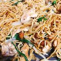 丸いフライパン's cooksnap of when they made お手軽、美味しい♪なめこの上海焼きそば.