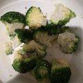 ammy2001's cooksnap of when they made お弁当にも♪ブロッコリーの胡麻マヨ和え♡.