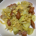 Maya0804's cooksnap of when they made じゃが芋と玉ねぎとウインナーの卵炒め.