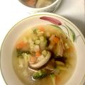 怪盗うー's cooksnap of when they made 野菜たっぷりのコンソメスープ.