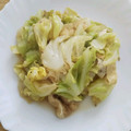 mounda's cooksnap of when they made 10分 キャベツと油揚げの蒸しゴマ和え.