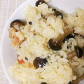 クックyue's cooksnap of when they made きのことベーコンの炊き込みご飯.