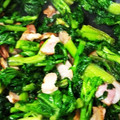 ゆまつは's cooksnap of when they made くきたち菜とベーコンのにんにく炒め.