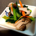 餃子は噛まない's cooksnap of when they made 簡単しめじと小松菜のお浸し.