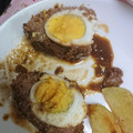 たりゆっちぃ's cooksnap of when they made ゆで卵まるごとIN☆煮込み爆弾ハンバーグ.