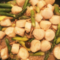 ⁂RiE⁂'s cooksnap of when they made 簡単！帆立とアスパラの中華炒め.