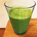 ここみゆちゃん's cooksnap of when they made 小松菜＆バナナのグリーンスムージー.