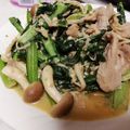 ウィンナ's cooksnap of when they made 調理師さんの小松菜と豚肉のゴマ味噌炒め.