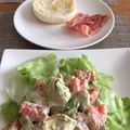 くーやん74's cooksnap of when they made アボガドとトマトのサラダでマフィンサンド.