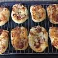 ramrom's cooksnap of when they made ふんわり惣菜パン＊ウィンナーチーズパン.