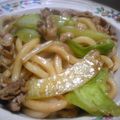 お菓子作り's cooksnap of when they made 超簡単！カレー焼きうどん♪.