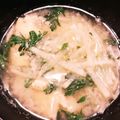 kahourain's cooksnap of when they made 簡単！春菊とお揚げのお味噌汁.