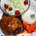kumamokuma's cooksnap of when they made ソースが人気♡煮込みハンバーグ.