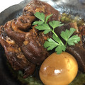 おじゃこむまろん's cooksnap of when they made 豚足と大根の煮込み（大根テビチ）.