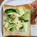 ankotetu's cooksnap of when they made ☆彩りキレイ春っぽいトースト☆.