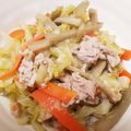 ☆マカロンmama☆'s cooksnap of when they made 簡単、豚こまごぼう人参キャベツ煮。.