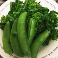 とみこシェフ's cooksnap of when they made 菜の花とスナップエンドウの煮びたし.