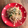 」りふ's cooksnap of when they made もやし ニラ油揚げ炒め.
