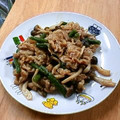 りら～たん♪'s cooksnap of when they made 豚肉としめじの簡単炒め.