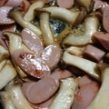 ★☆ぶんた☆★'s cooksnap of when they made 簡単♪魚肉ソーセージとエリンギの醤油炒め.