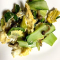komasan♪'s cooksnap of when they made 青梗菜としめじの卵炒め.
