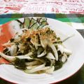 赤い電話's cooksnap of when they made 玉ねぎとわかめの梅サラダ.