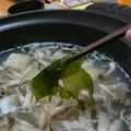 湊ひぃろ's cooksnap of when they made 旬の味＊生わかめと春菊のしゃぶしゃぶ.