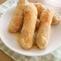 3姉妹ちゃんママ's cooksnap of when they made なつかしい☆給食きなこパン(揚げパン).
