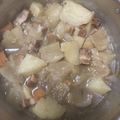 食べまくり's cooksnap of when they made 大根★ジャガイモ&ベーコンの洋風煮物.