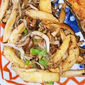 ももたももた's cooksnap of when they made 油揚げとシメジの鰹節炒め.