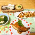 komutatata's cooksnap of when they made 魚がウマイ♡手羽先風サーモンの甘辛唐揚げ.