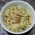 みがつくひと's cooksnap of when they made いわし蒲焼缶詰で簡単炊込みご飯一合分.