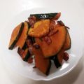 ポニーリボン's cooksnap of when they made かぼちゃとベーコンのガーリック炒め.