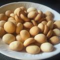 ぁさみ♪'s cooksnap of when they made なつかしい味＊たまごボーロ.