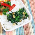SP♪'s cooksnap of when they made 春菊の胡麻味噌くるみ和え.