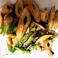 びーかちゃん's cooksnap of when they made アスパラと椎茸とちくわのオイマヨ炒め.
