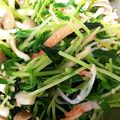 YUKO0627's cooksnap of when they made 簡単☆豆苗としめじのわかめナムル.