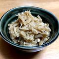 sunsunよっぴい's cooksnap of when they made ご飯乗せ！生姜風味なめたけ.