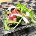 もりはん's cooksnap of when they made 紫玉ねぎベビーリーフの簡単生ハムサラダ♪.