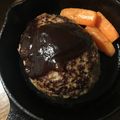 ✳︎チーズ好き✳︎'s cooksnap of when they made ハンバーグ（オーブン使用）.